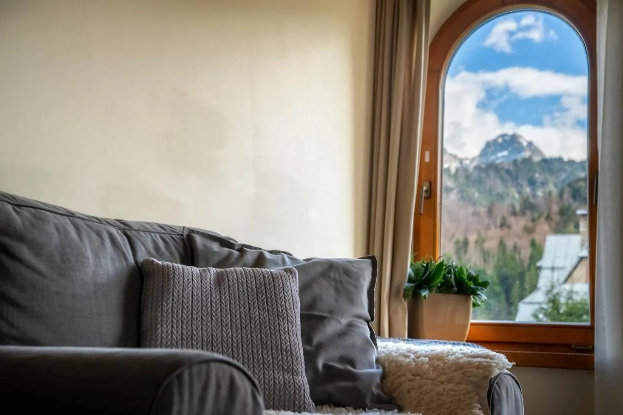 Homestay Willa I Domki Pod Reglami Zakopane Poland